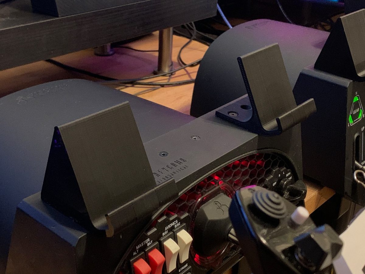 Premium Tablet & Phone Flight Simulator Stand - ShakePrint Simulations